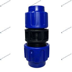 Manchon à compression réduit pour tube polyethylène