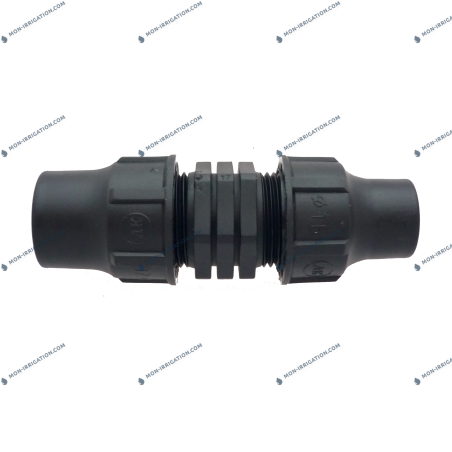 Jonction reduite pour tuyaux de goutte a goutte