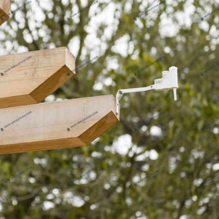 Sonde Solar Sync radio HUNTER sur charpente