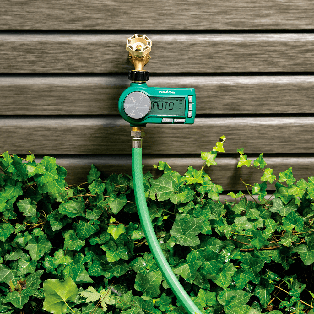 Programmateur robinet RAINBIRD HT2 PRO monté sur robinet